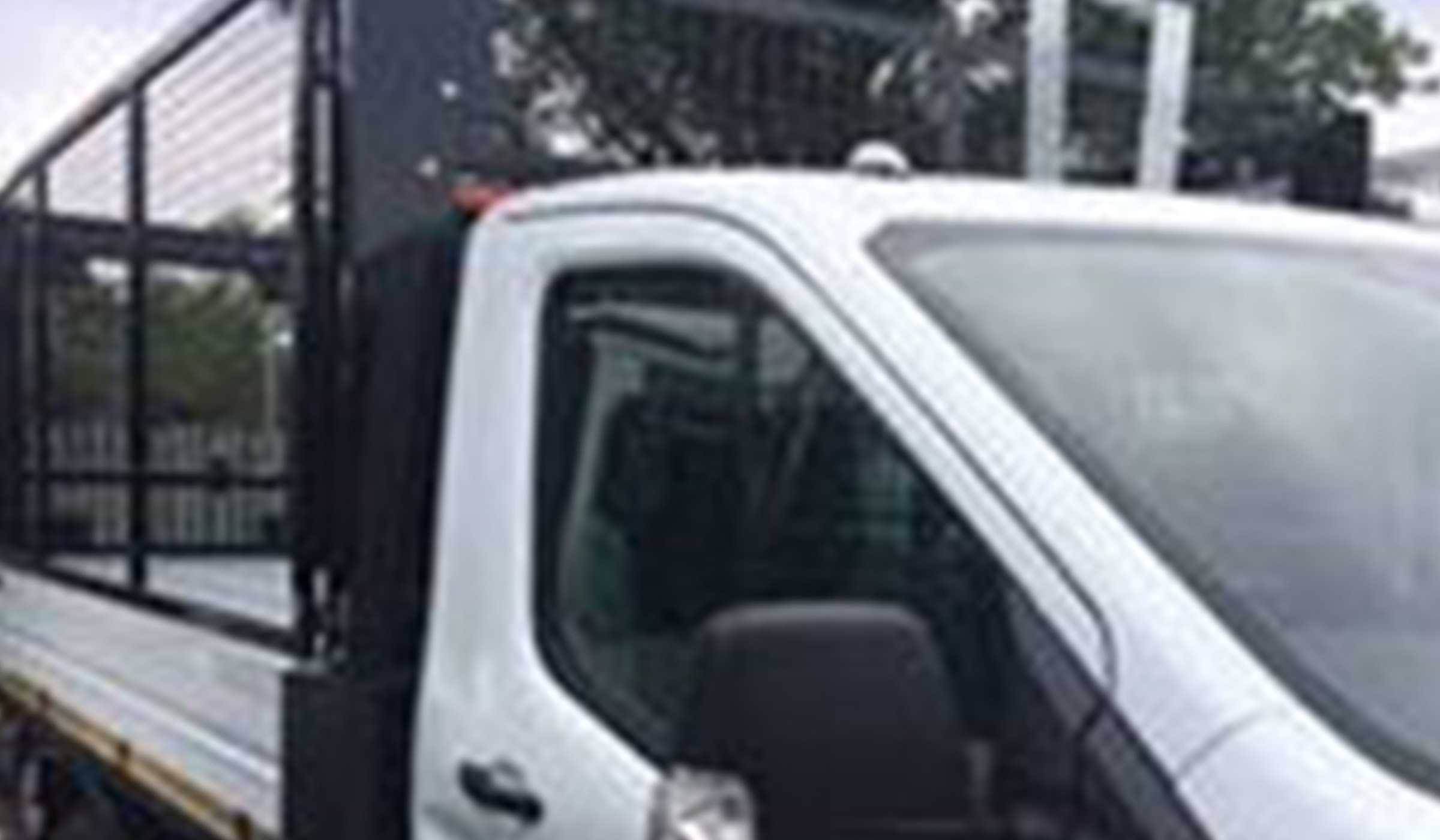 3.5T GVW chassis cage tipping